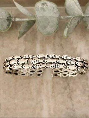 925 Sterling Silver Cuff Bracelet School of Fish Bracelet Modern
Silver Bangle
